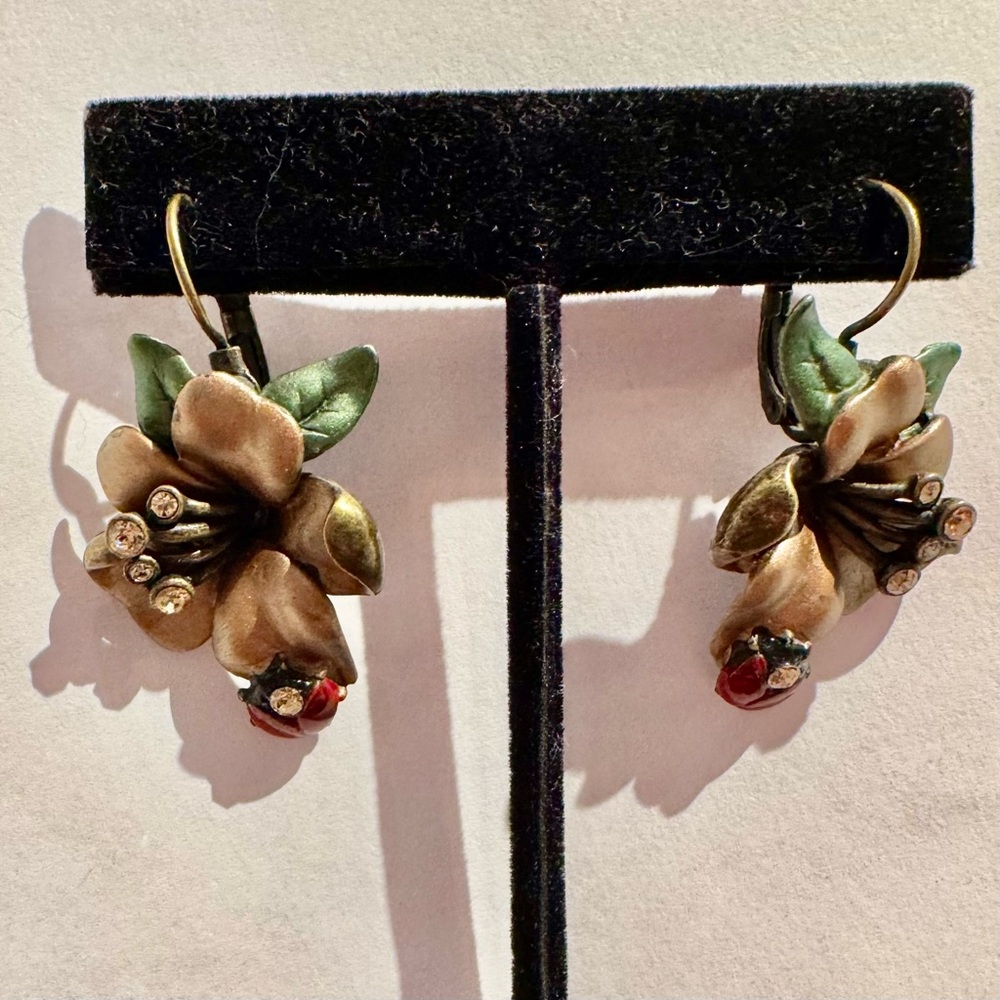 Antiqued Metal Lever Back Floral Earrings